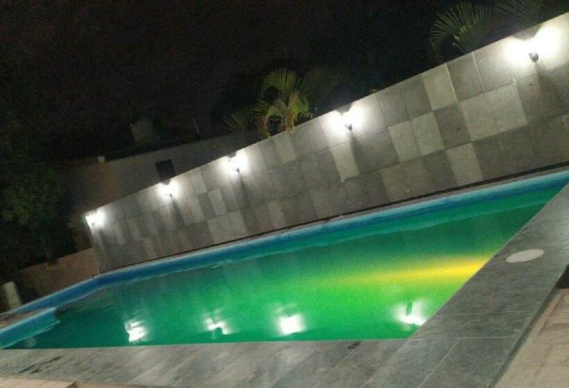 בית מלון כפרי Portal De José