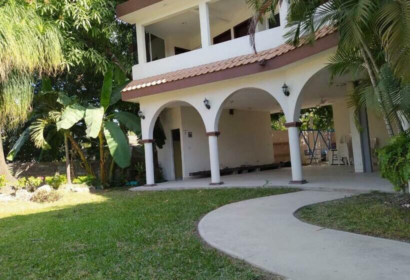 בית מלון כפרי Portal De José