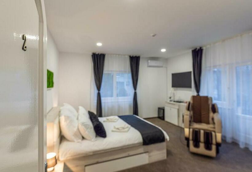 ペンション Bada Bing Residence