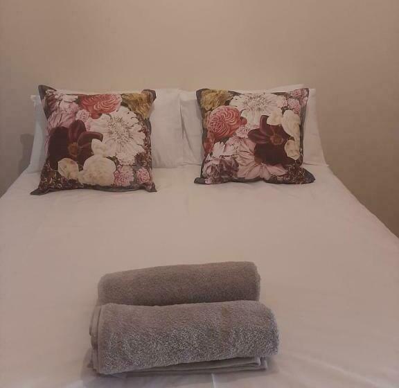 ペンション Dagbreek