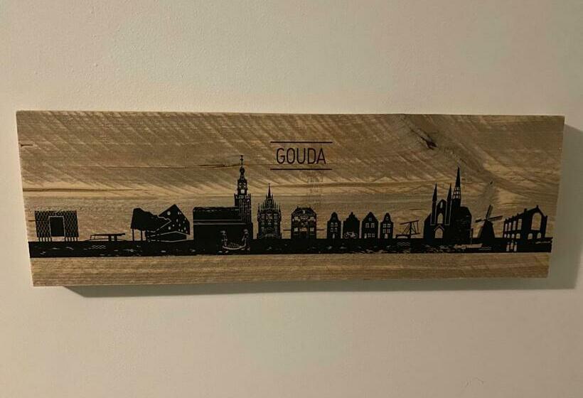 פנסיון Gouda S Herenhuys
