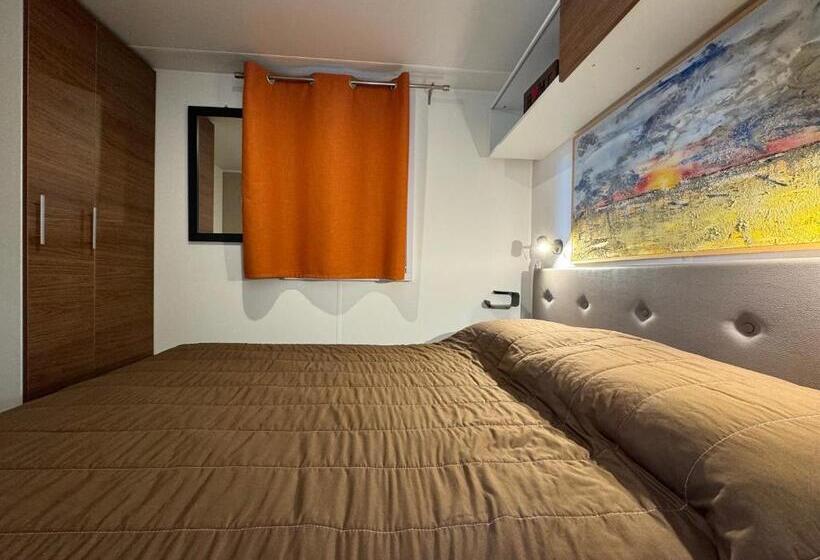 אתר נופש Palazzo Delle Biscie   Old Tower & Village