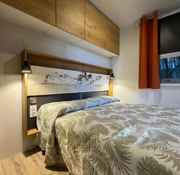 אתר נופש Palazzo Delle Biscie   Old Tower & Village