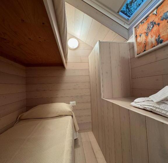 אתר נופש Palazzo Delle Biscie   Old Tower & Village