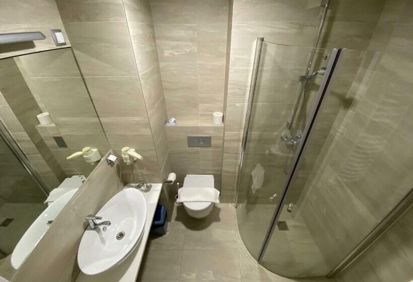 Bed and Breakfast Salos