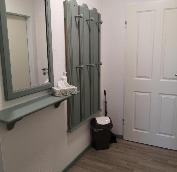 住宿加早餐  Edel Weiss Gästezimmer