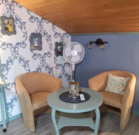 住宿加早餐  Edel Weiss Gästezimmer