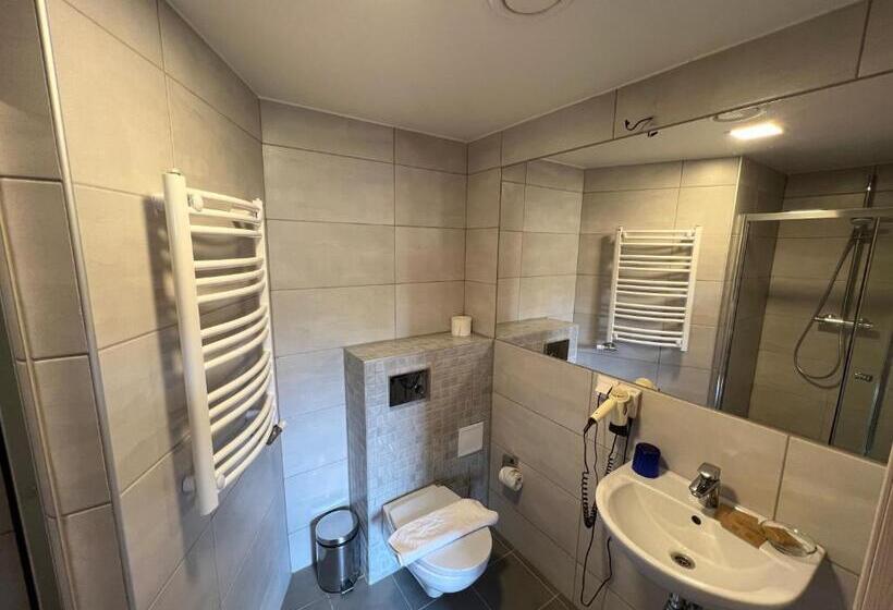 Bed and Breakfast Salos