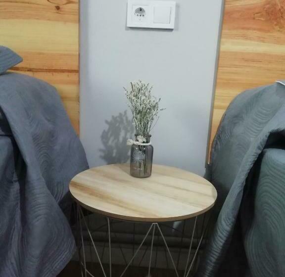 مبيت وإفطار Ecorooms Padrón