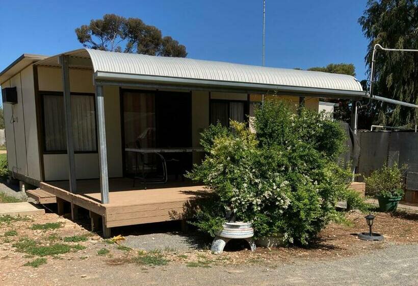 בית מלון כפרי Belalie Wines