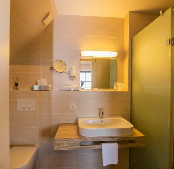 Отель Berggasthof Götzinger Höhe