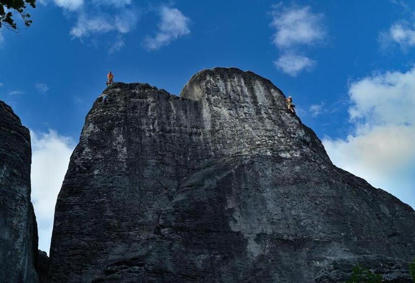 Отель Berggasthof Götzinger Höhe