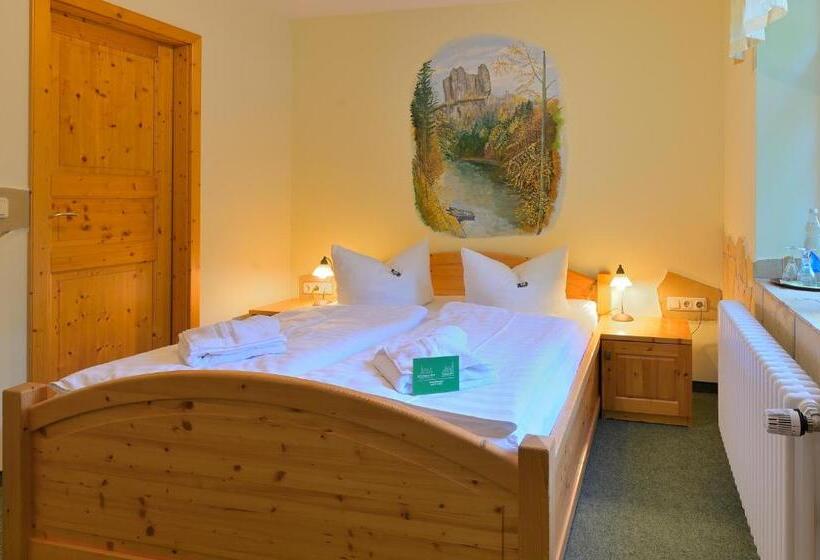 ホテル Gasthof Ungerberg