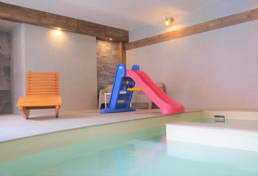 هتل Resort Mlýn Karolínka