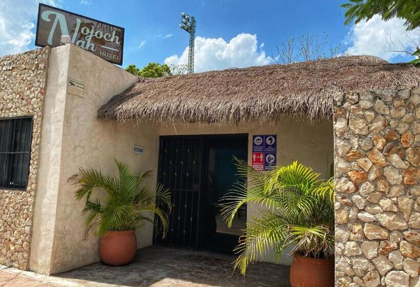 هتل Nojoch Nah