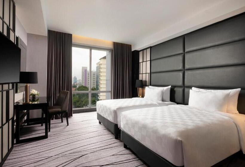 Grand Swiss Belhotel Darmo