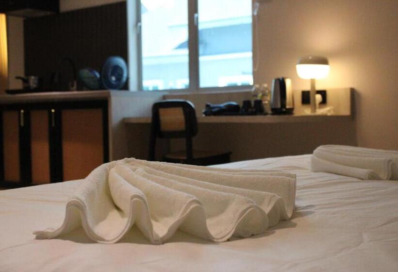 ホテル Urban Inn Sp Saujana