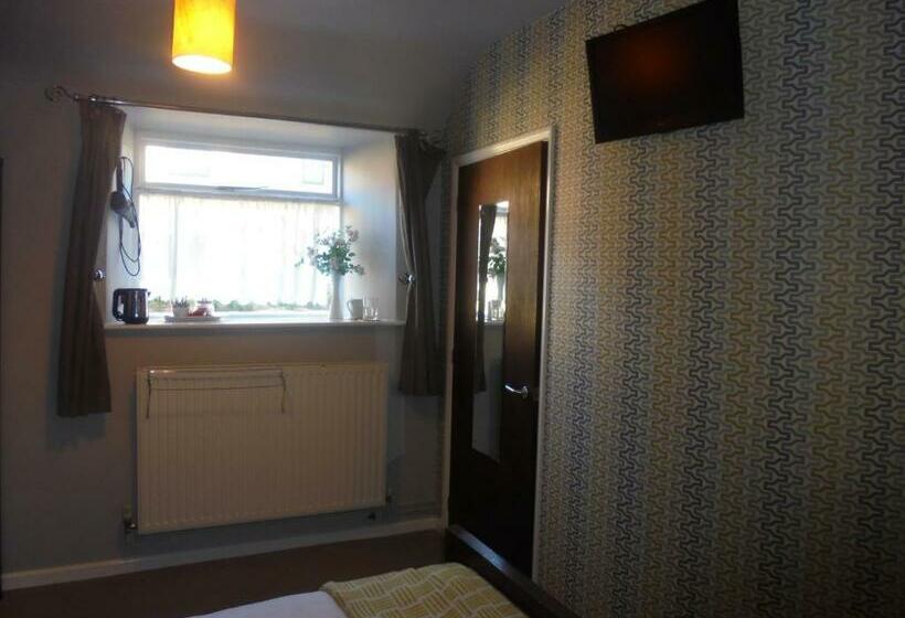 Middle Farm Villa B&b