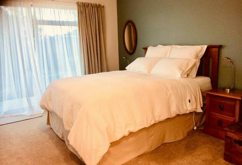 פנסיון Art Glass Studio