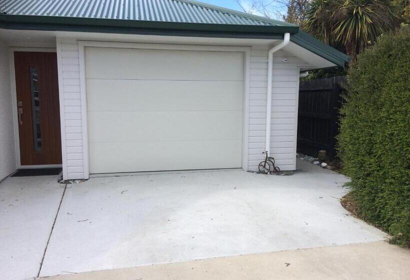 פנסיון Art Glass Studio