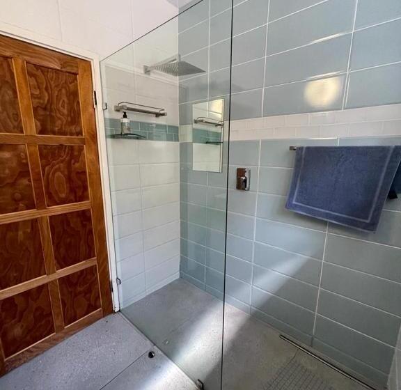 Пансион Billfish Apartments