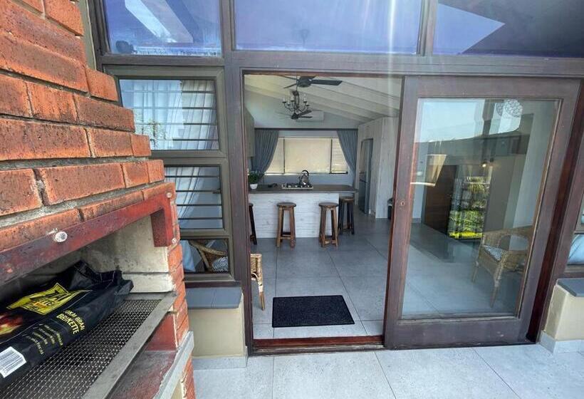 Пансион Billfish Apartments