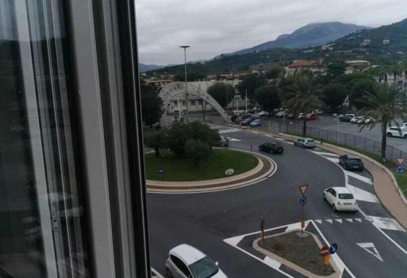 膳宿费 Eco Del Mare