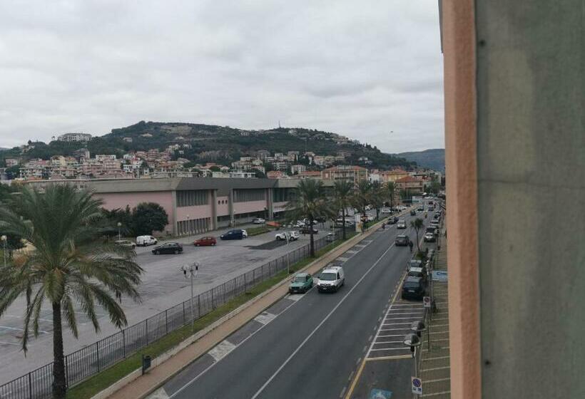 膳宿费 Eco Del Mare