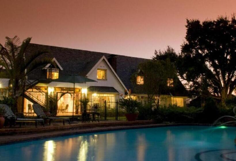 Пансион Gallo Manor Executive Bed & Breakfast