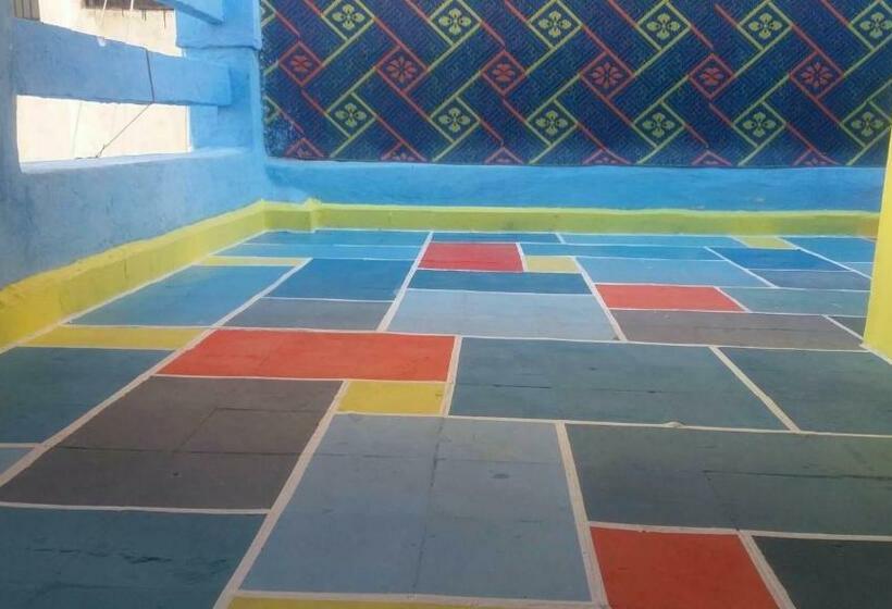 Пансион Hostal Nuzha