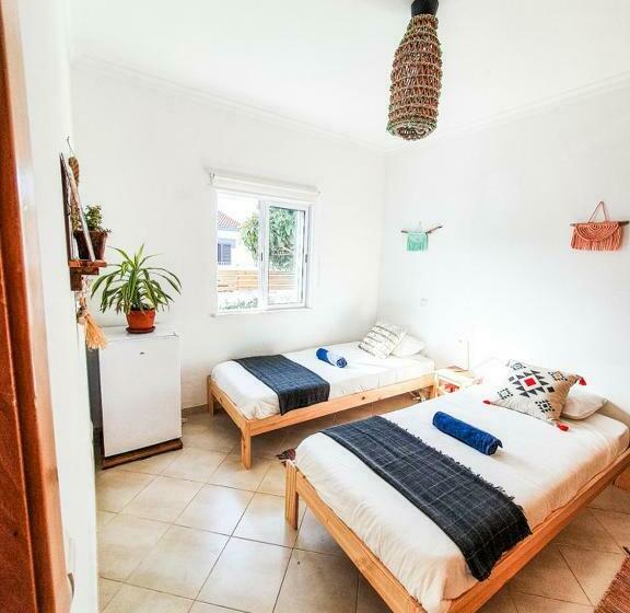 Пансион Jelly Fish Guest House