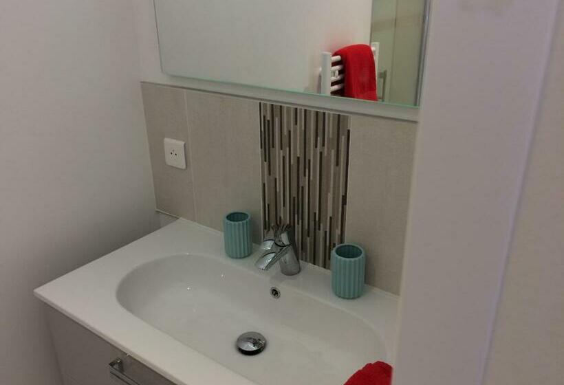 פנסיון La Parenthèse