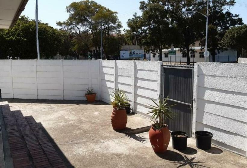 פנסיון Mj Accomodation