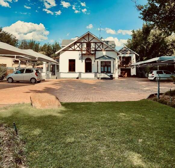 פנסיון The Oak Potch Guesthouse