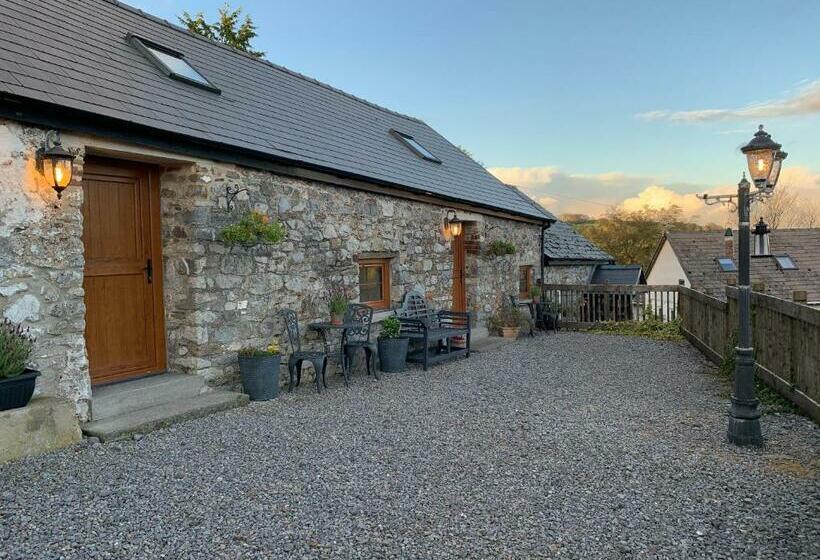 펜션 The Reindeer Retreat Buttercup Twin