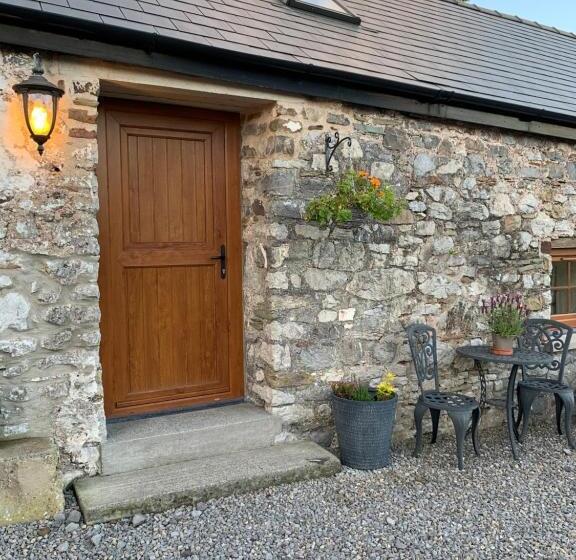 펜션 The Reindeer Retreat Buttercup Twin