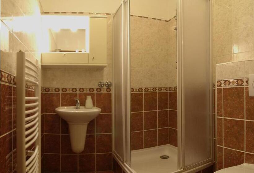 פנסיון Vila Bellevue