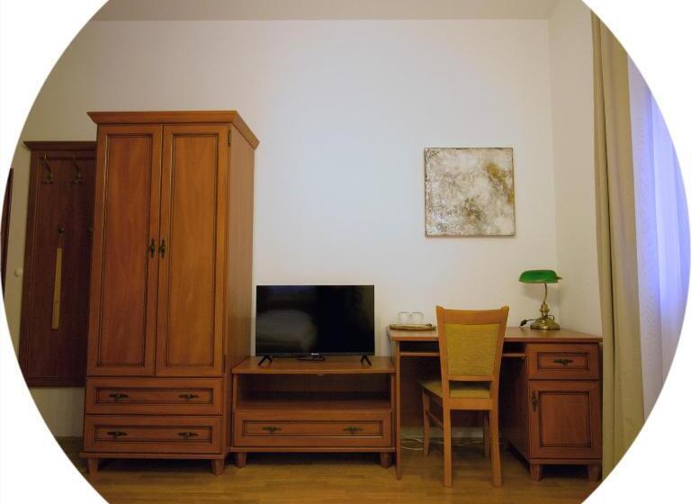 پانسیون Vila Bellevue