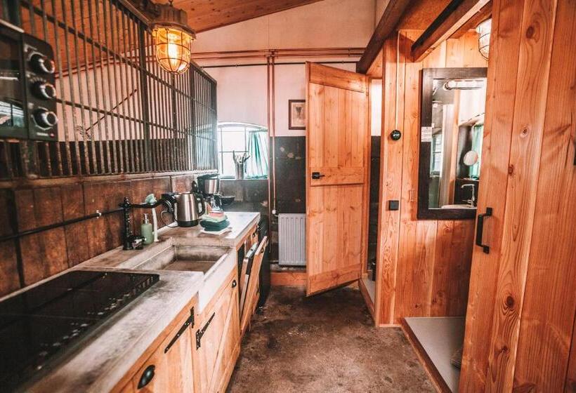 호스텔 Crash Nstay   Paardenstal