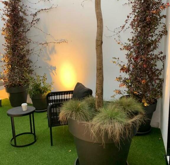 Aparthotel El Cargol