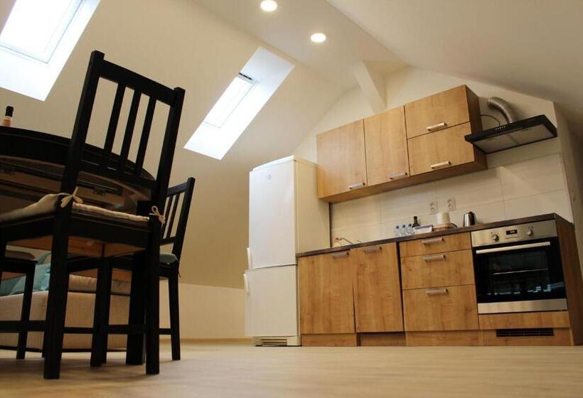 Apartmány V Podhradí