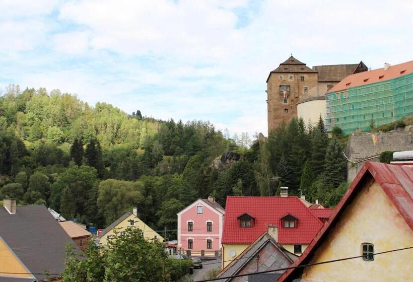 Apartmány V Podhradí