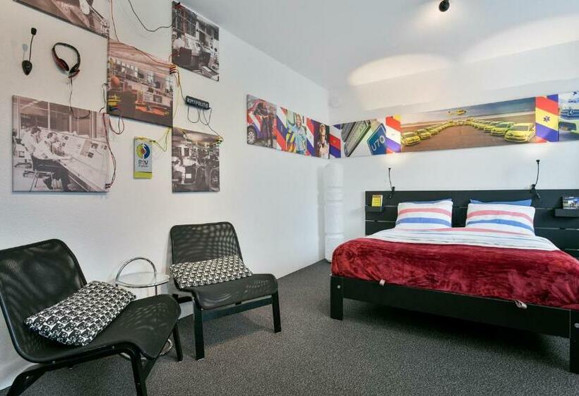 تختخواب و صبحانه Bedbijpet