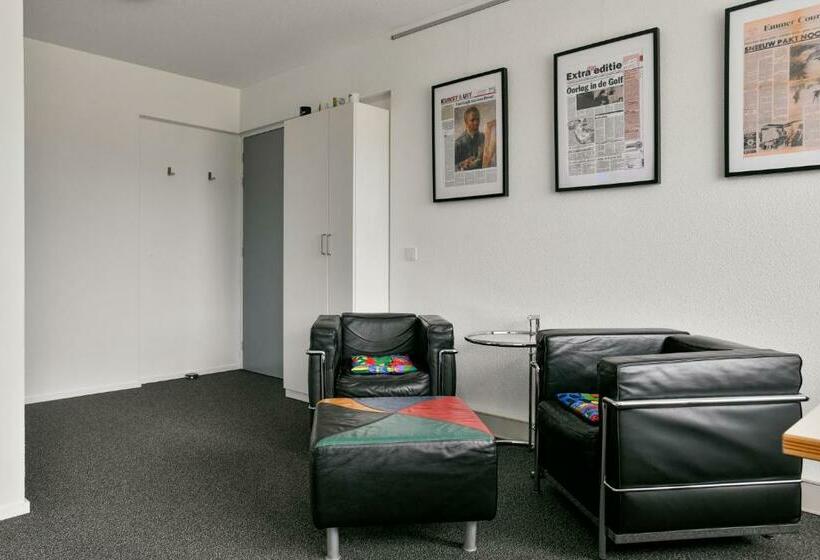 تختخواب و صبحانه Bedbijpet