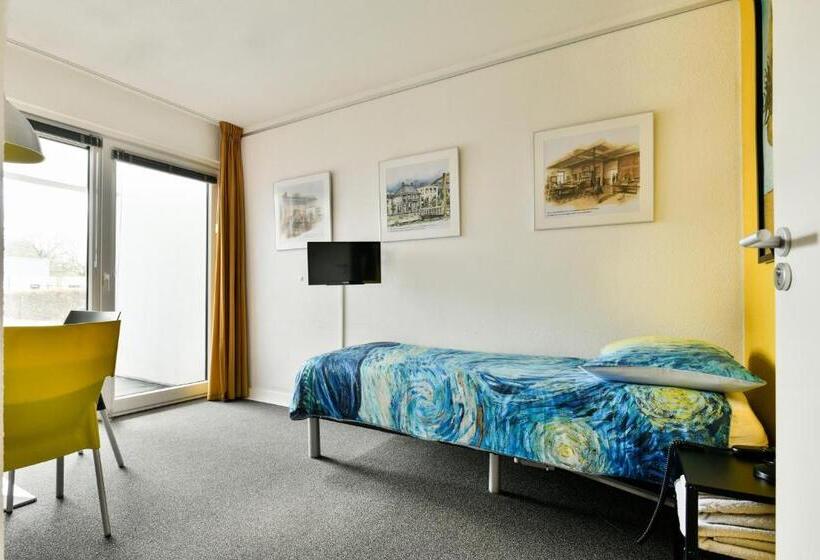 تختخواب و صبحانه Bedbijpet