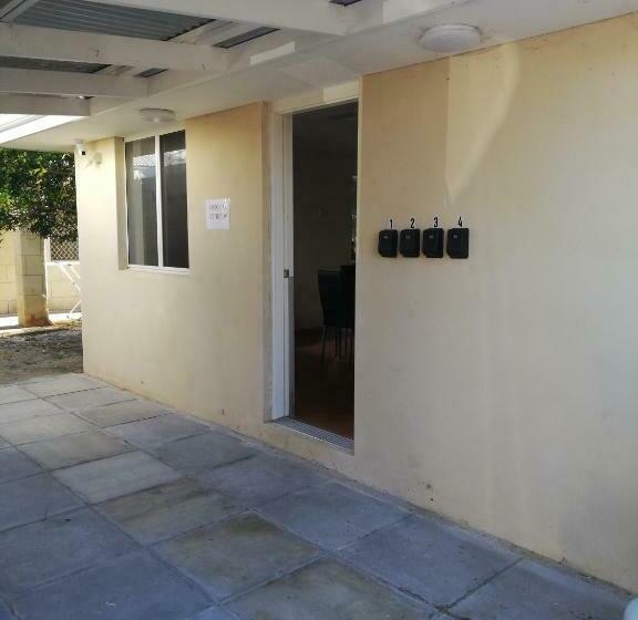 مبيت وإفطار Bha