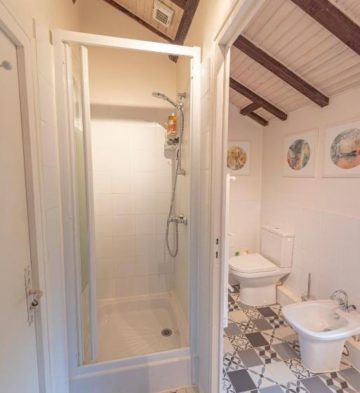 مبيت وإفطار Chambres D Hôtes De Charme Au Refuge Du Peintre Prés De St Emilion