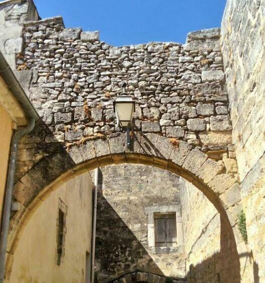 住宿加早餐  Le Nid Castries   Charmant Logement Complet Et équipé Centre Castries Proche Montpellier