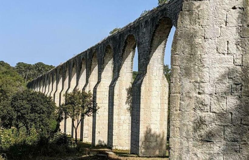 住宿加早餐  Le Nid Castries   Charmant Logement Complet Et équipé Centre Castries Proche Montpellier
