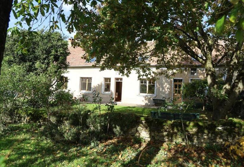 Bed and Breakfast Ferme Des Trois Poiriers, Teloché